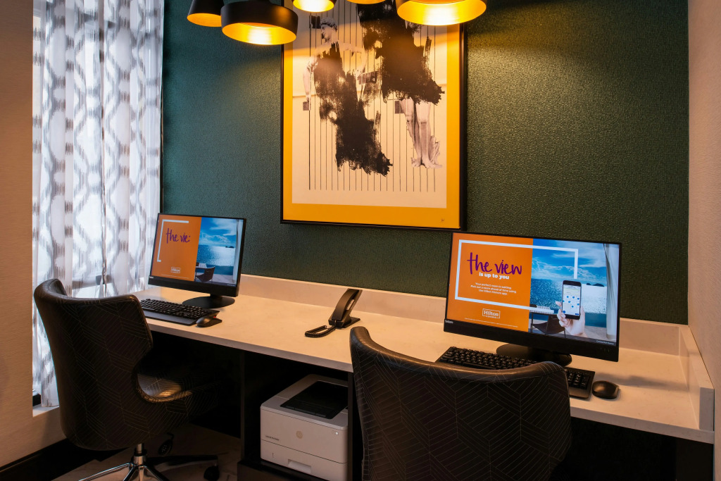 Hampton Inn & Suites Winston-Salem Downtown