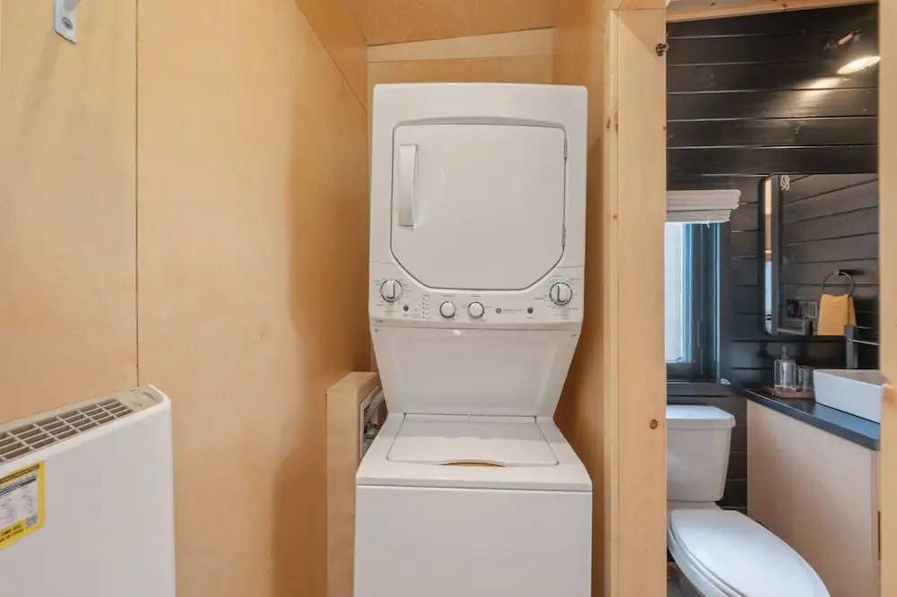 Waterfront Access Private HotTub Yard 10