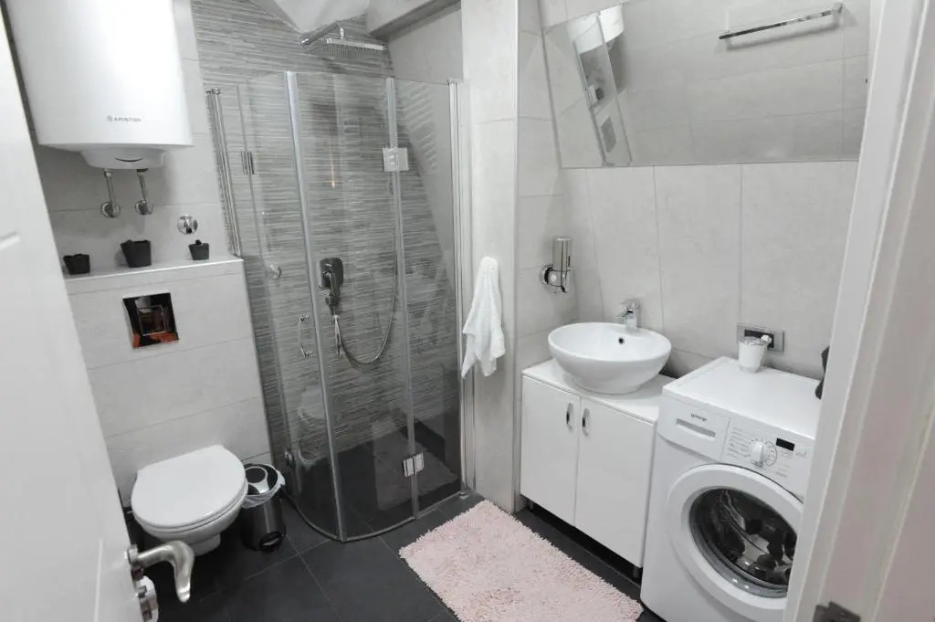 Blue Danube Apartment