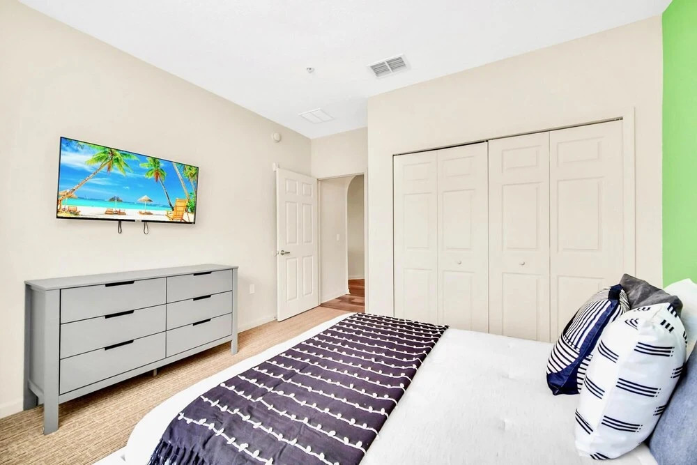 Near Disney 2BR King Queen With Hot Tub Games Room