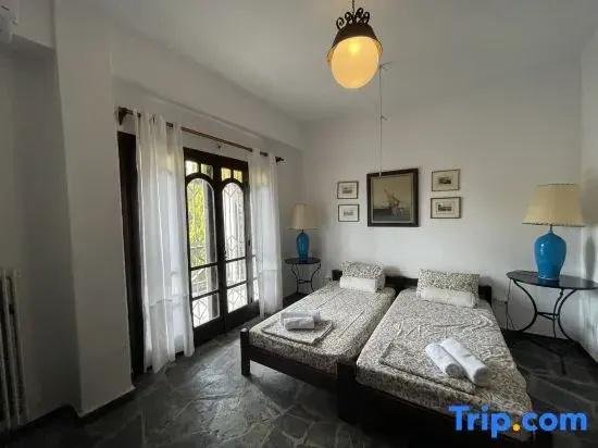 Spacious Maisonette on the "eu Blue Beach" of Kalogria in Sithonia, Greece Num1