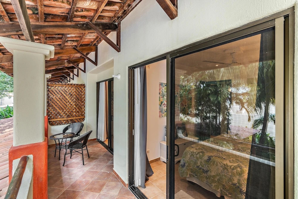 Colorful & Private 2-Bedroom Condo Just a Short Walk from the Beach