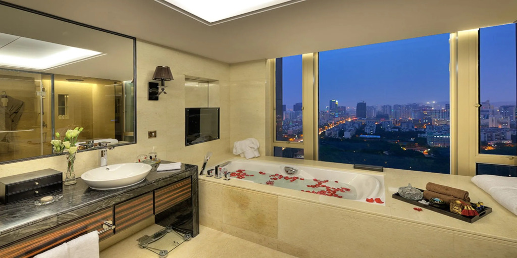 Shenzhen LANGYUE International Hotel