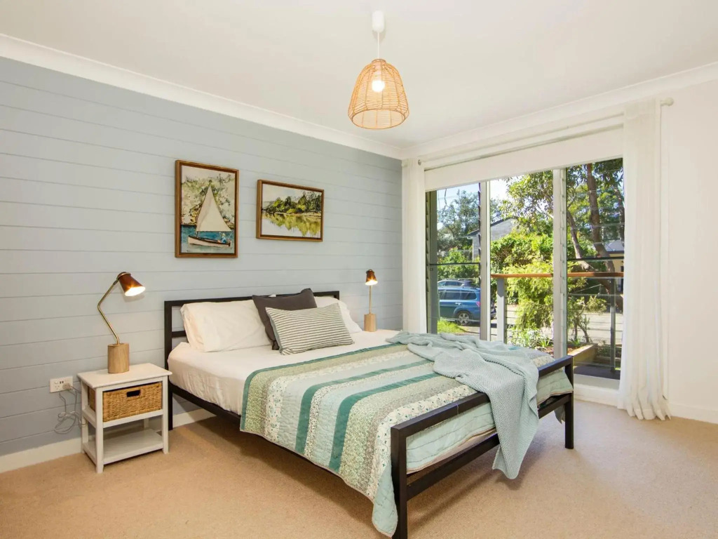 Spinnaker I Family Getaway I 2mins Walk to Beach