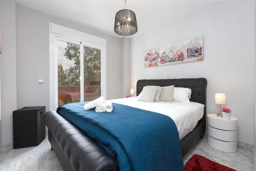 4 Bedroom apartment in Puerto Banus 150 meters from the beach