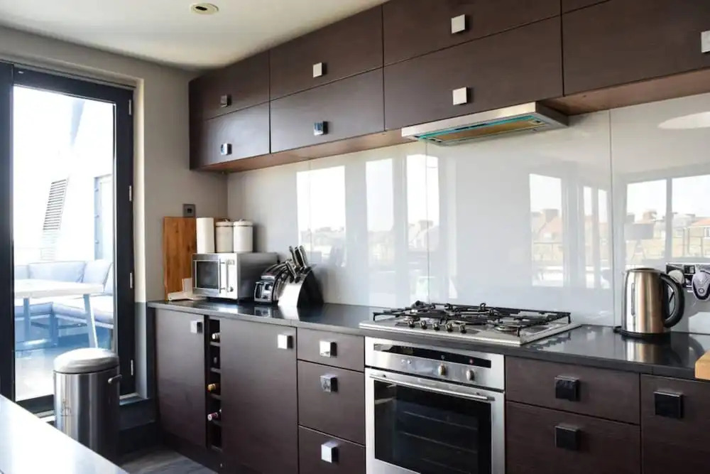 2 Bedroom Penthouse Flat In The Heart Of Balham