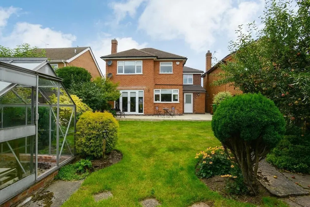 Wollaton House - Fabulous 5 bed house Nottingham