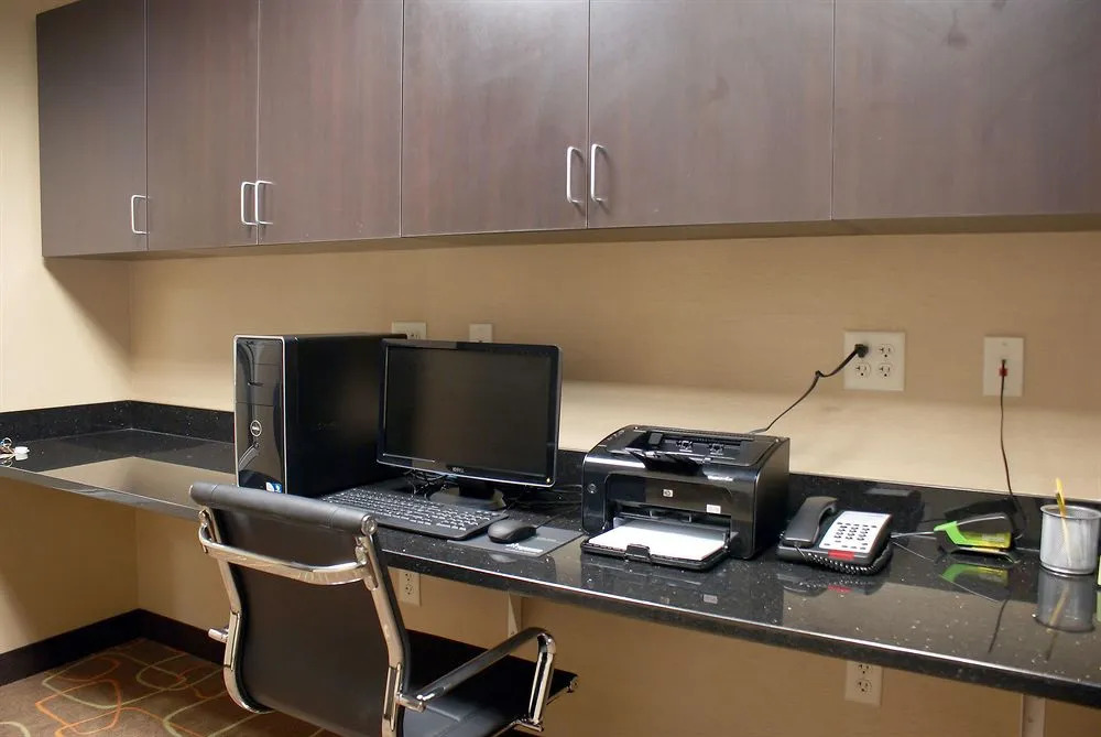Holiday Inn Express & Suites - Tulsa Downtown - Arts District by IHG