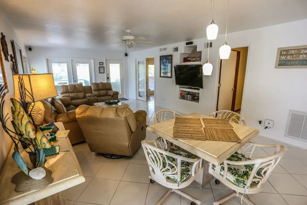 4805 Estero Blvd.