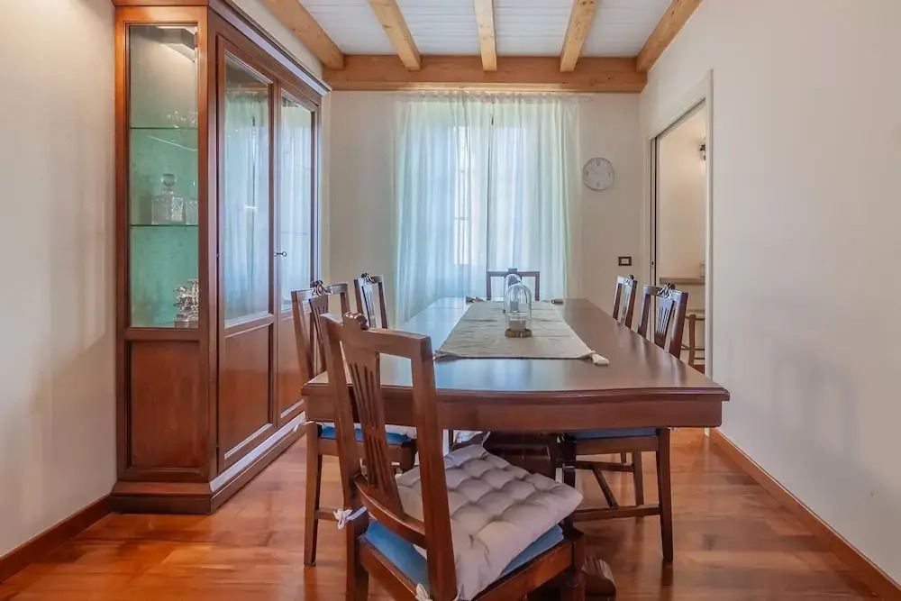 Aglaia Luxury Lake View