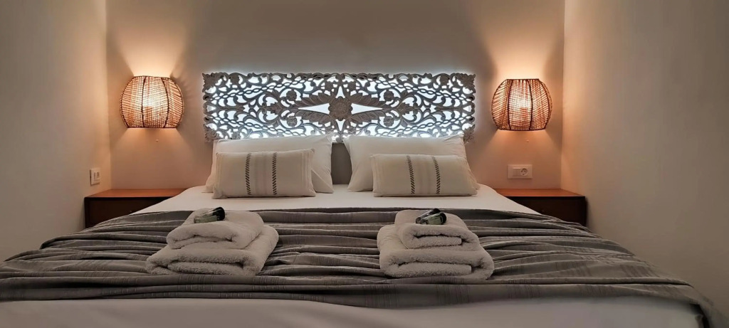 Niki Apartments