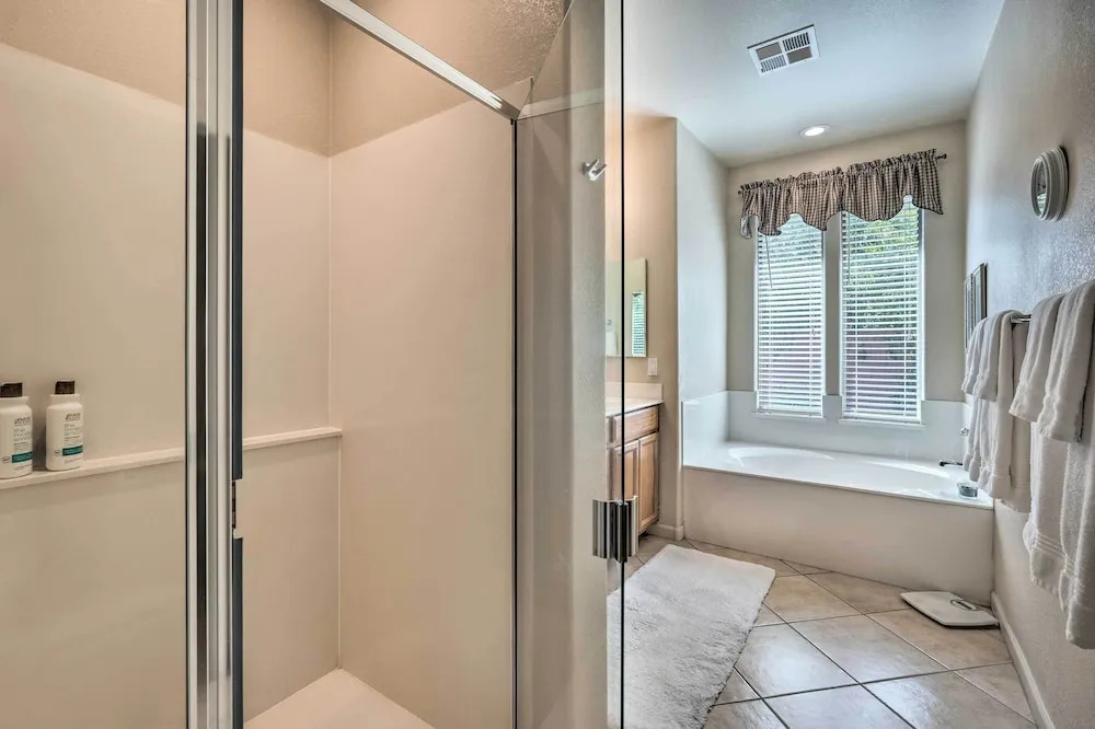 Walk to Community Pool: Goodyear Desert Oasis