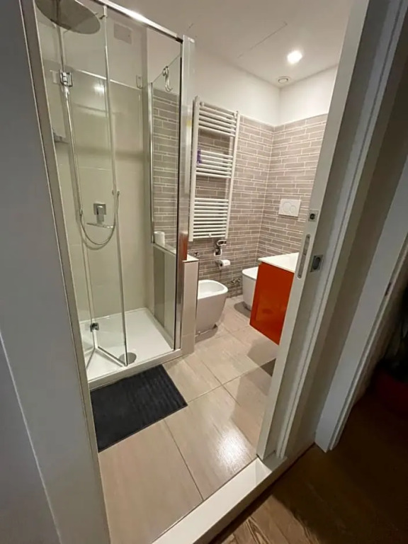 Smart-House-Central-Rent-Rooms-FREE-PARKING