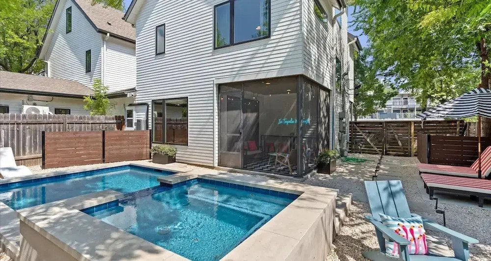 Eclectic Group Getaway With Pool Patio Fire Pit
