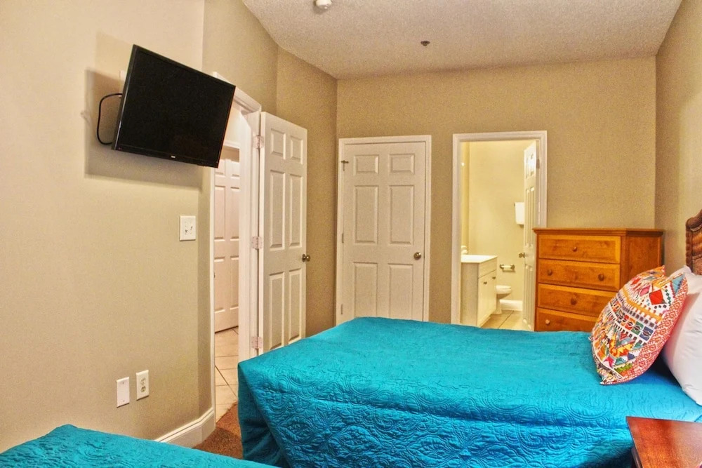 Cherry Grove Villas - 204 Villa 6