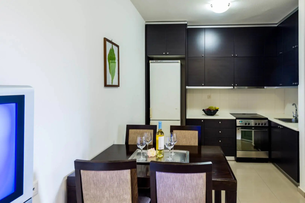 Angela Studios Apartments