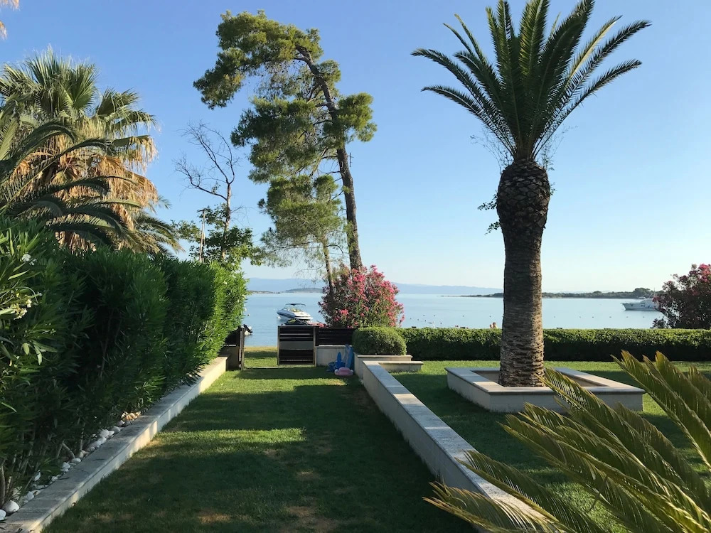 Samaya Beach House