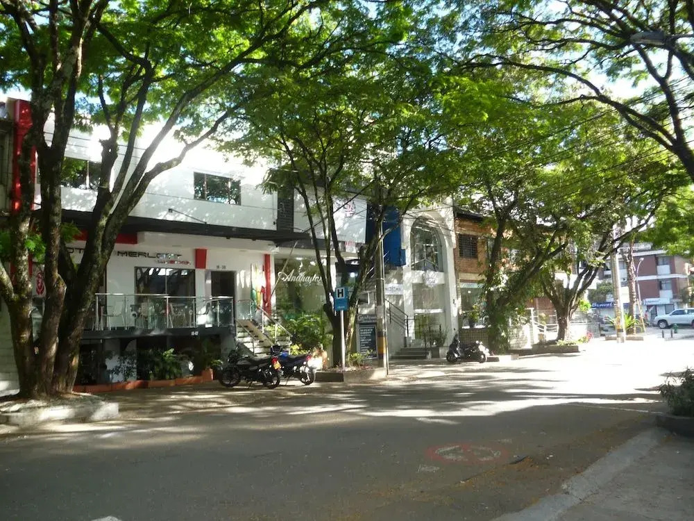 Hotel Merlott Lleras