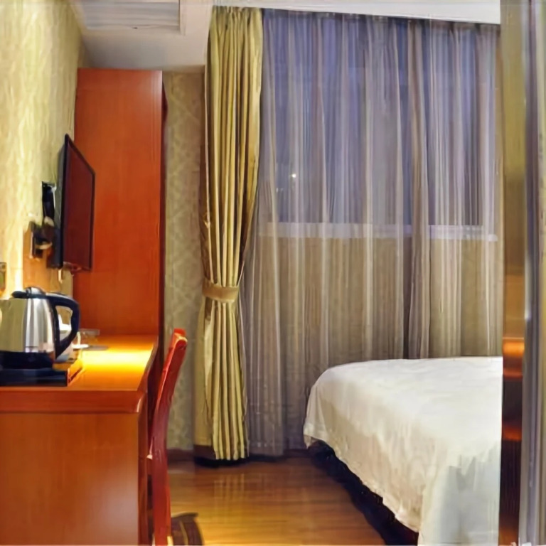 7 Days Inn Wuhan Hankou Railway Station Caishen Square Branch