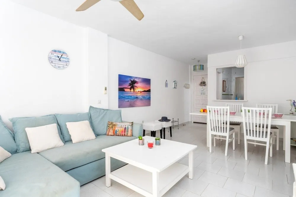 Wonderful apartment with sea view