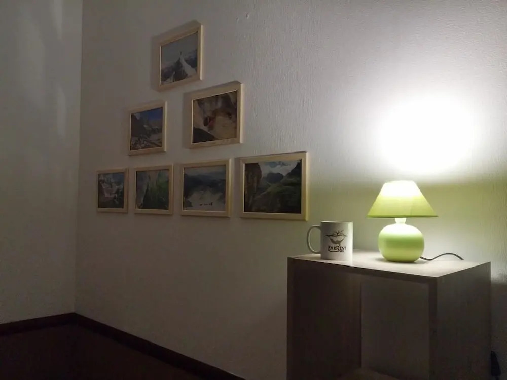 EveRest hostel