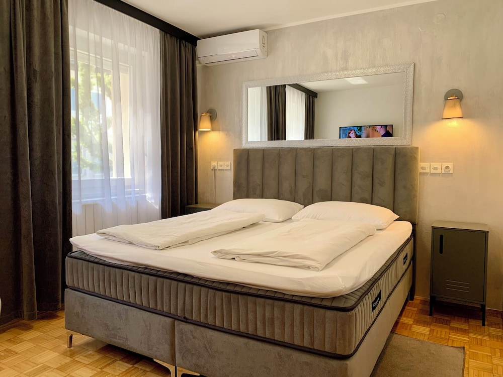 Hotel Maj Inn