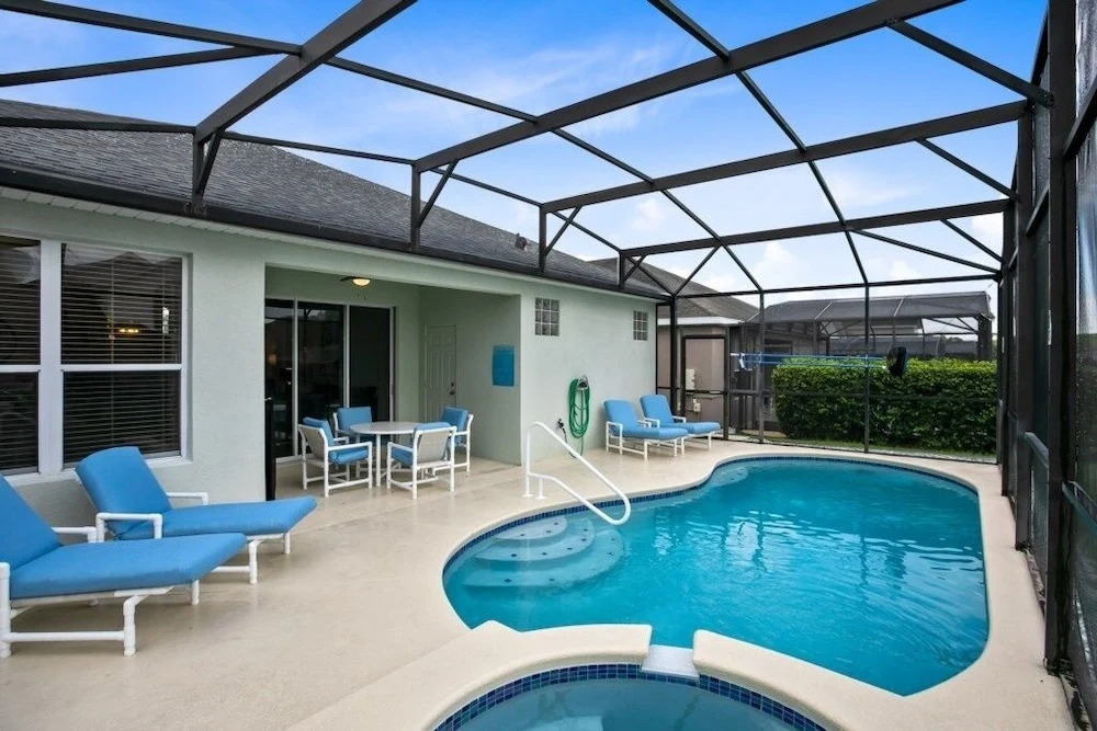 Immaculate 4 Bedrooms 3 Bathroom In Windsor Palms Villa by RedAwning