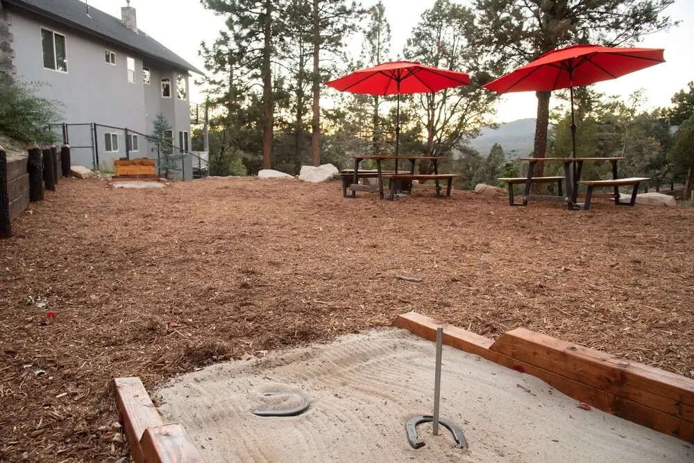 20 - Starlight Chalet 5 Bedroom Home by Redawning