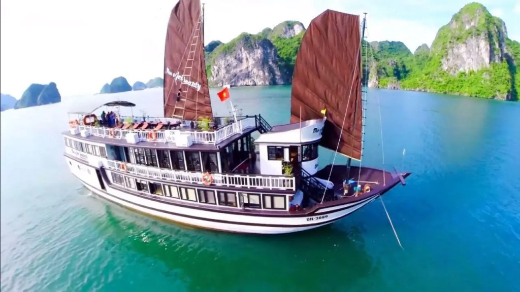 The Viet Beauty Cruise