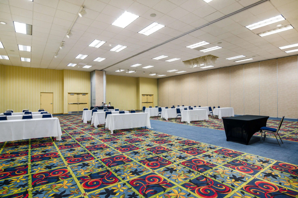 Red Lion Hotel & Conference Center Cheyenne