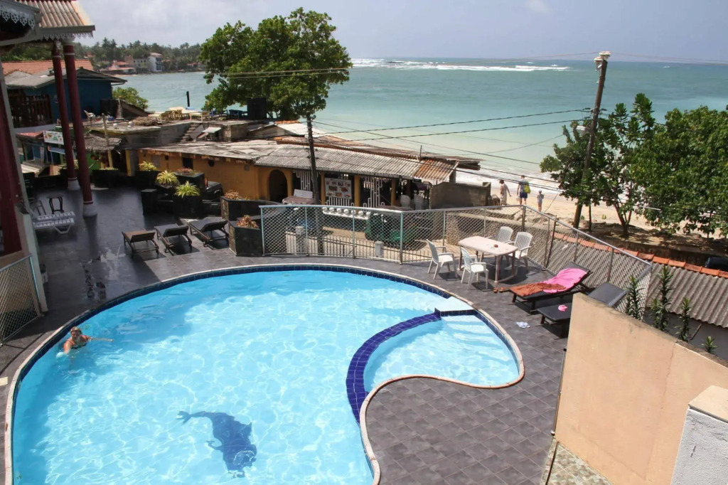 Hotel Neptune Bay unawatuna beach