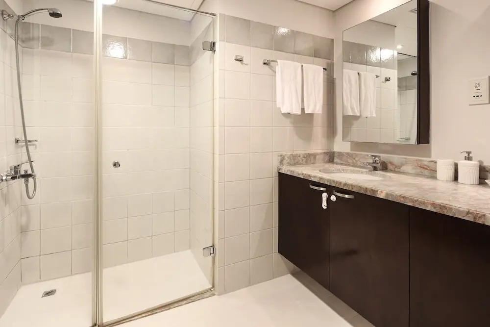 Astounding Marina Views in This Elegant 3br!