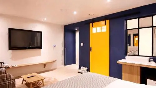 Vins 70 Hotel
