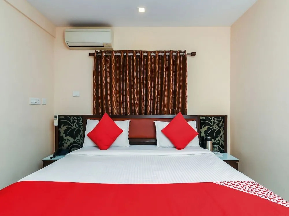 Hotel Wellfare Marina by OYO Rooms