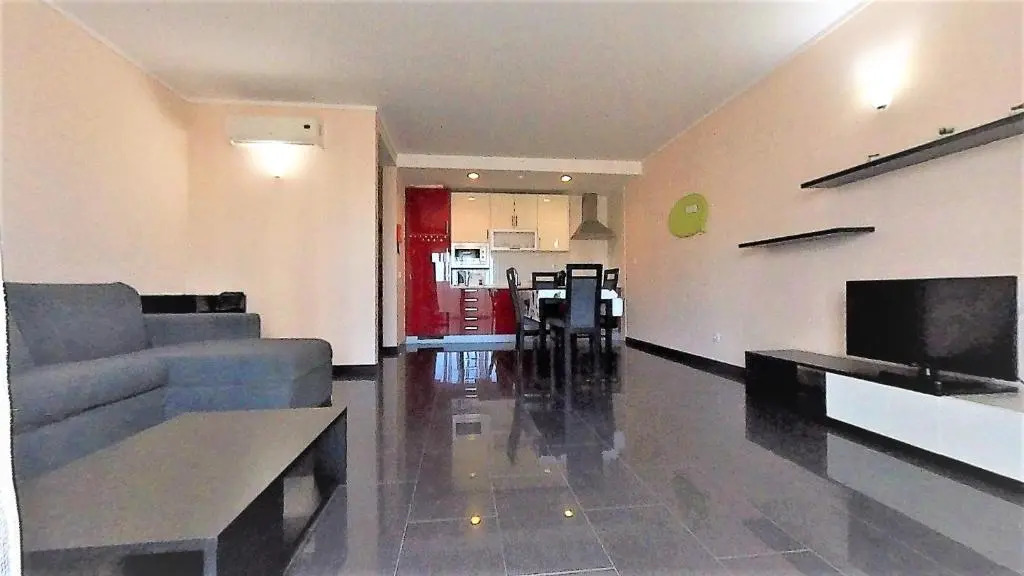 Rocha Tower 11C-11E