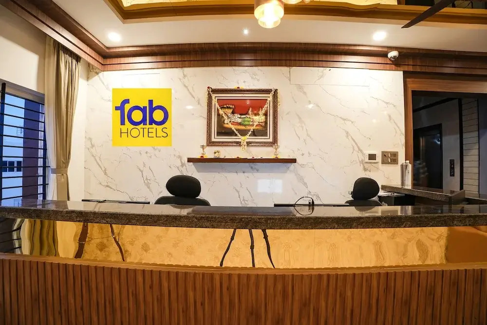 FabHotel 7 Hills