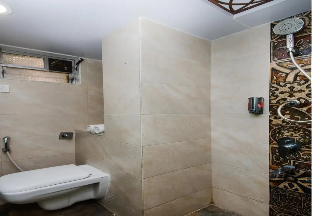 Blue Bell Residency by OYO Rooms