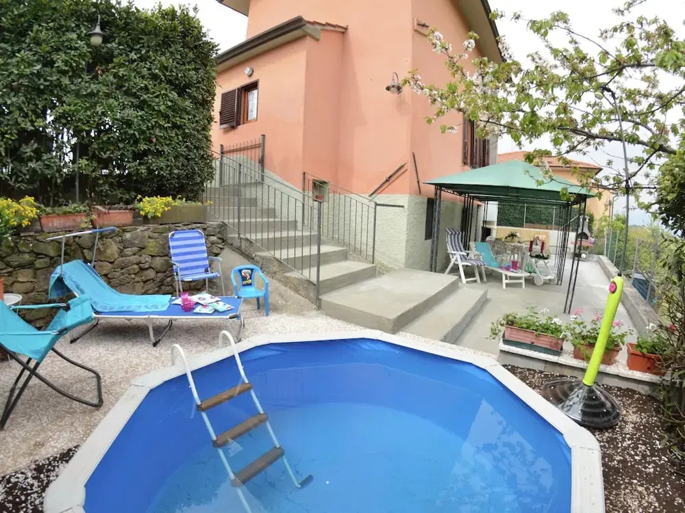 Farmhouse in Gualdo With Private Pool