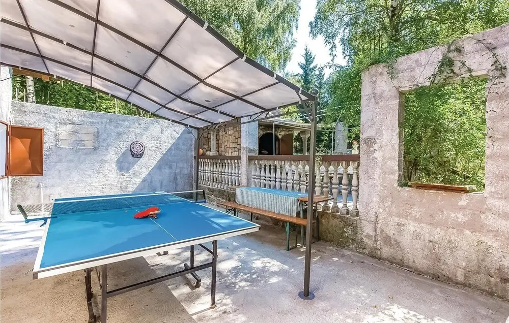 Beautiful Apartment in Ledenice With 4 Bedrooms and Wifi
