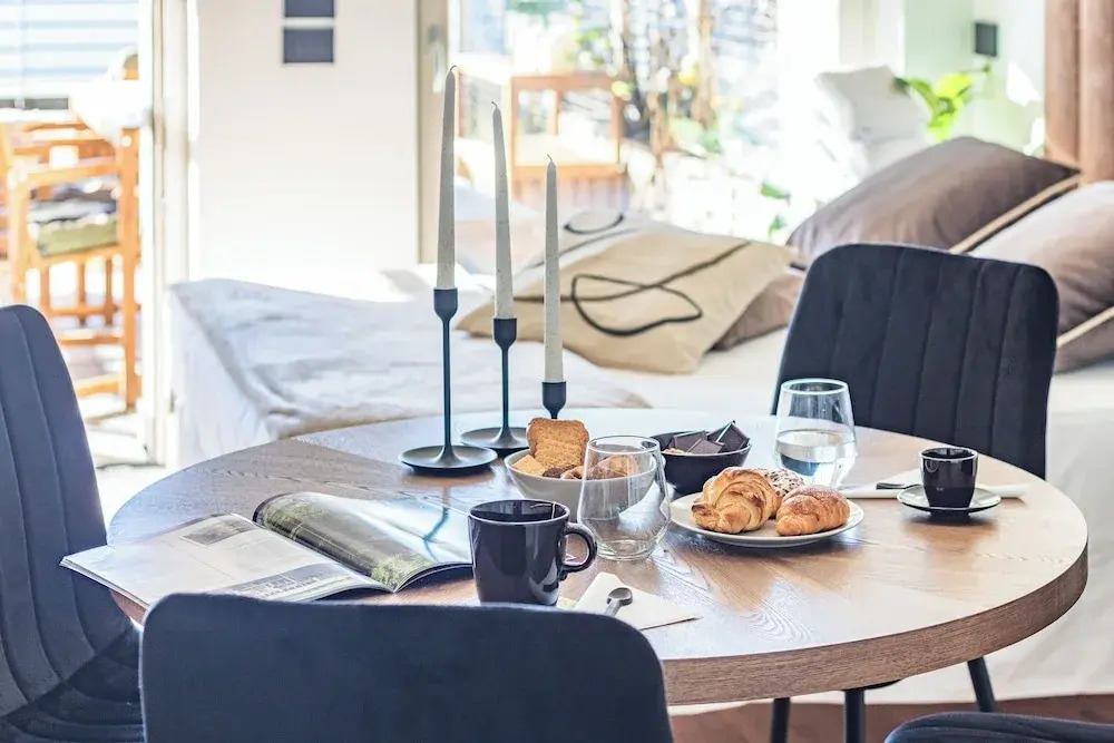 Aurora Apartment by Rent all Como