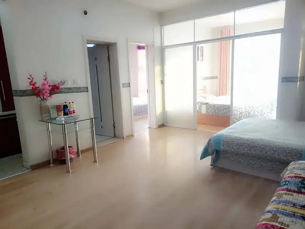 Harbin Lily Holiday Apartment