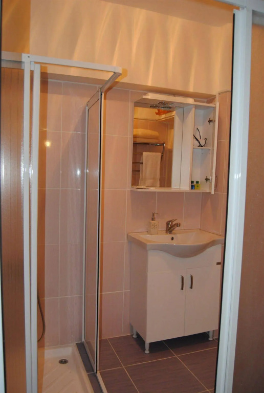 Falcon Suite