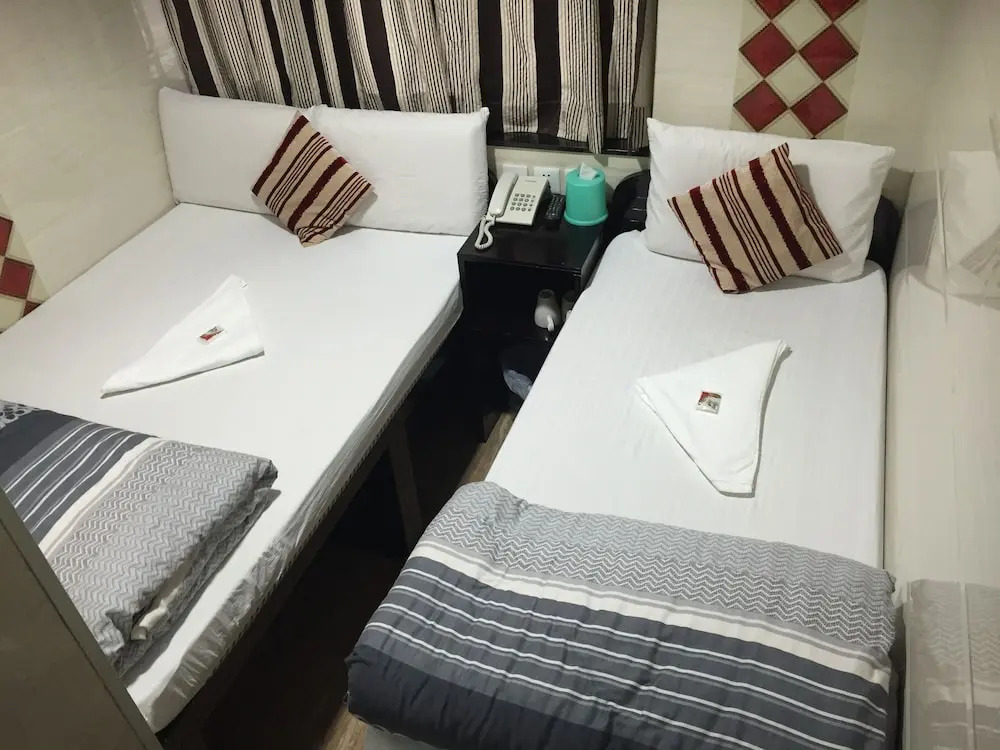 Simplex Guest House