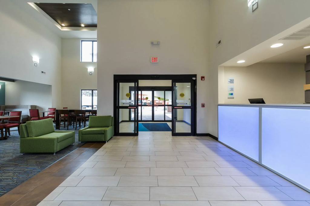 Holiday Inn Express & Suites - South Bend - Notre Dame Univ