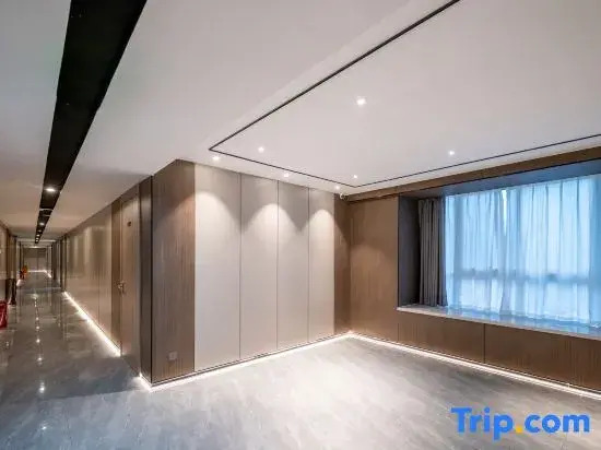 Tuke  Urban  Hotel