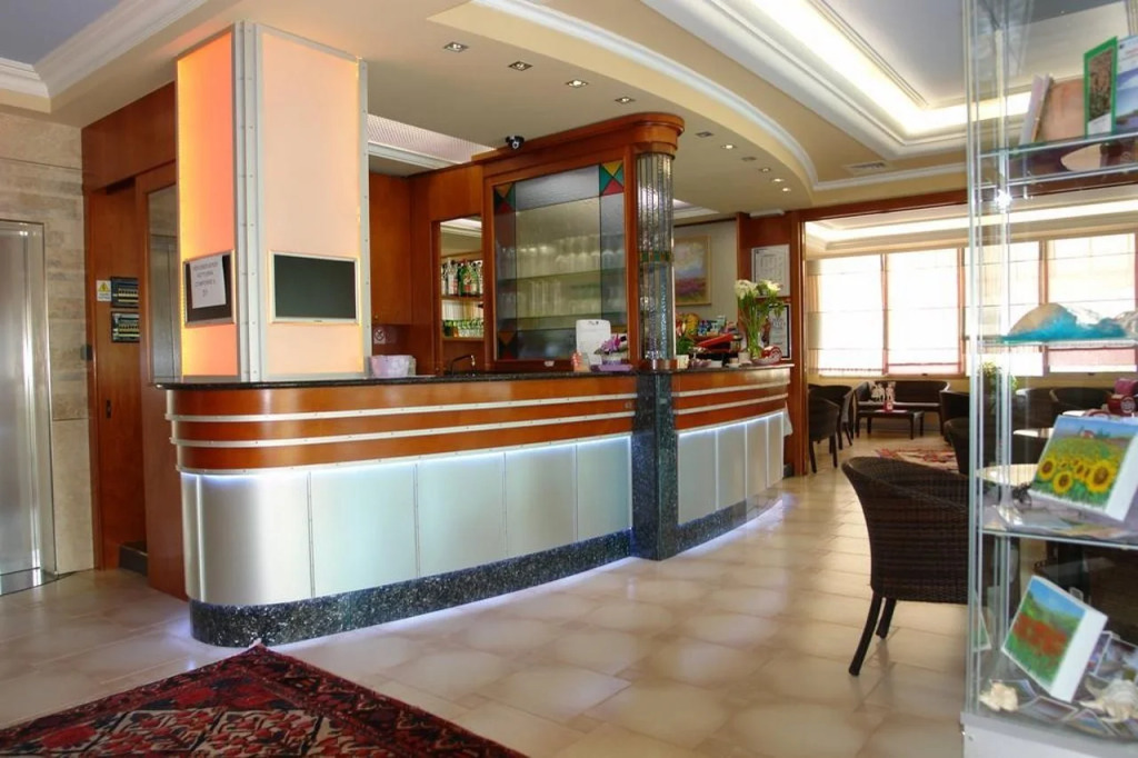 Hotel Toledo