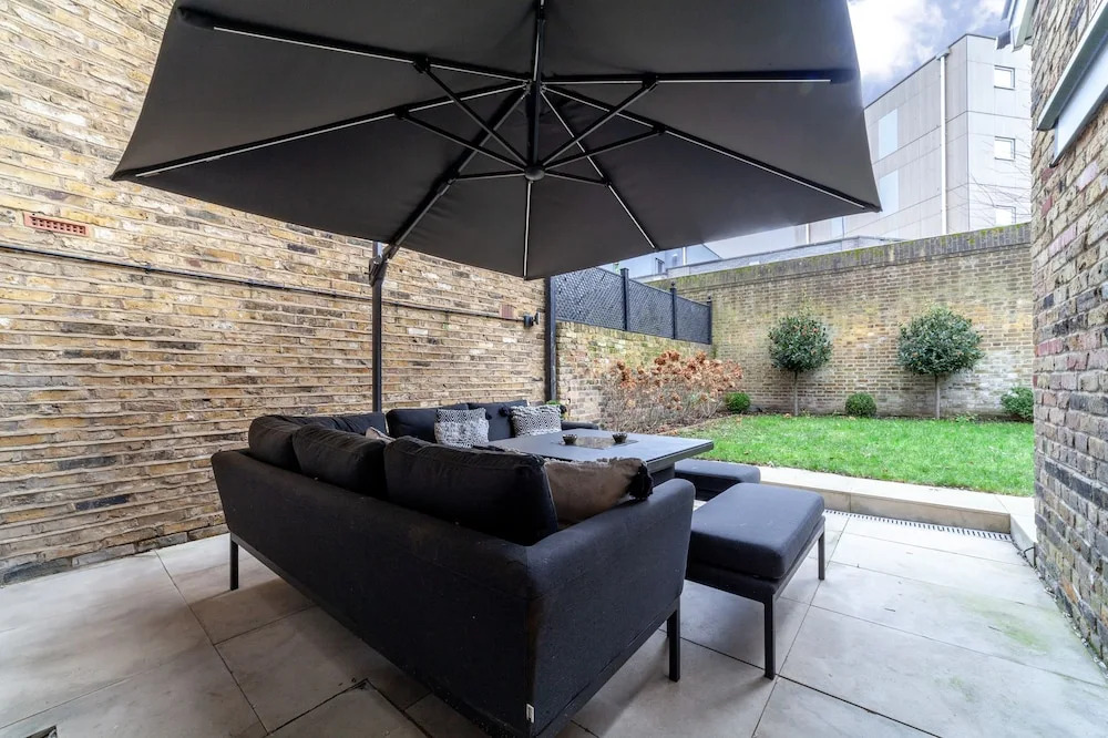Modern & Stylish House in Deptford