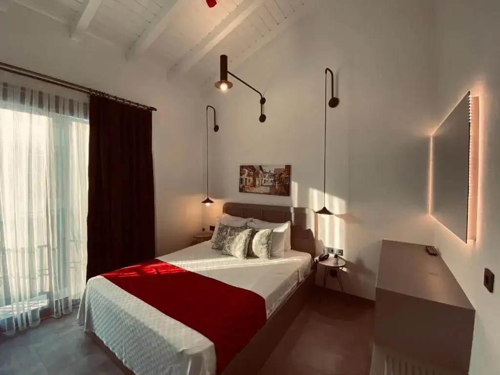 Yerli Otel Alacati