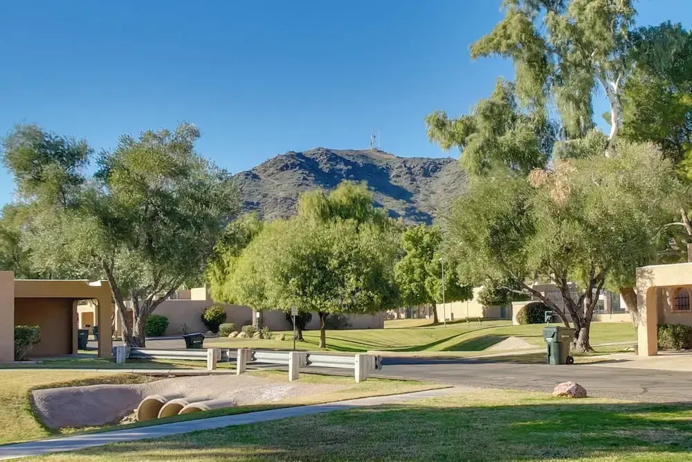 Phoenix Home: Golf, Hike, & Explore Downtown!
