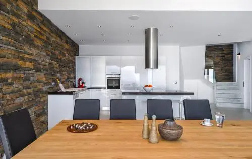 Kyma Villa